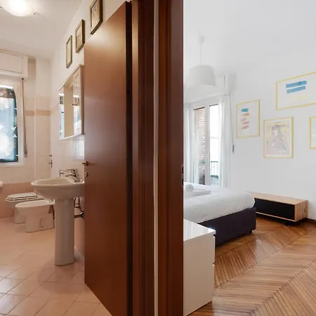 Apartment With Balcony - 50 M Far From M1 Pasteur Milan Exterior photo