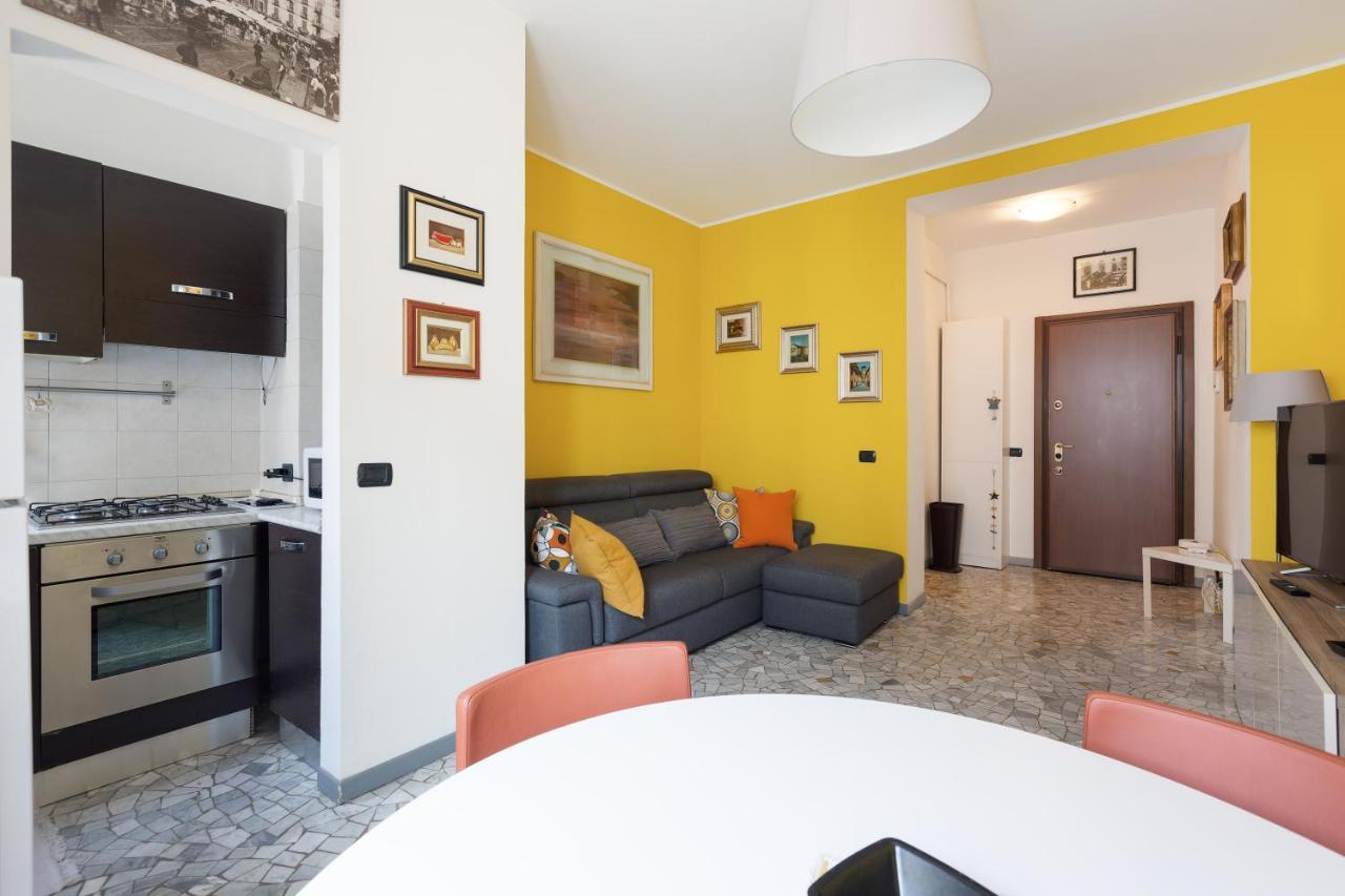 With Balcony - 50 M Far From M1 Pasteur Apartment